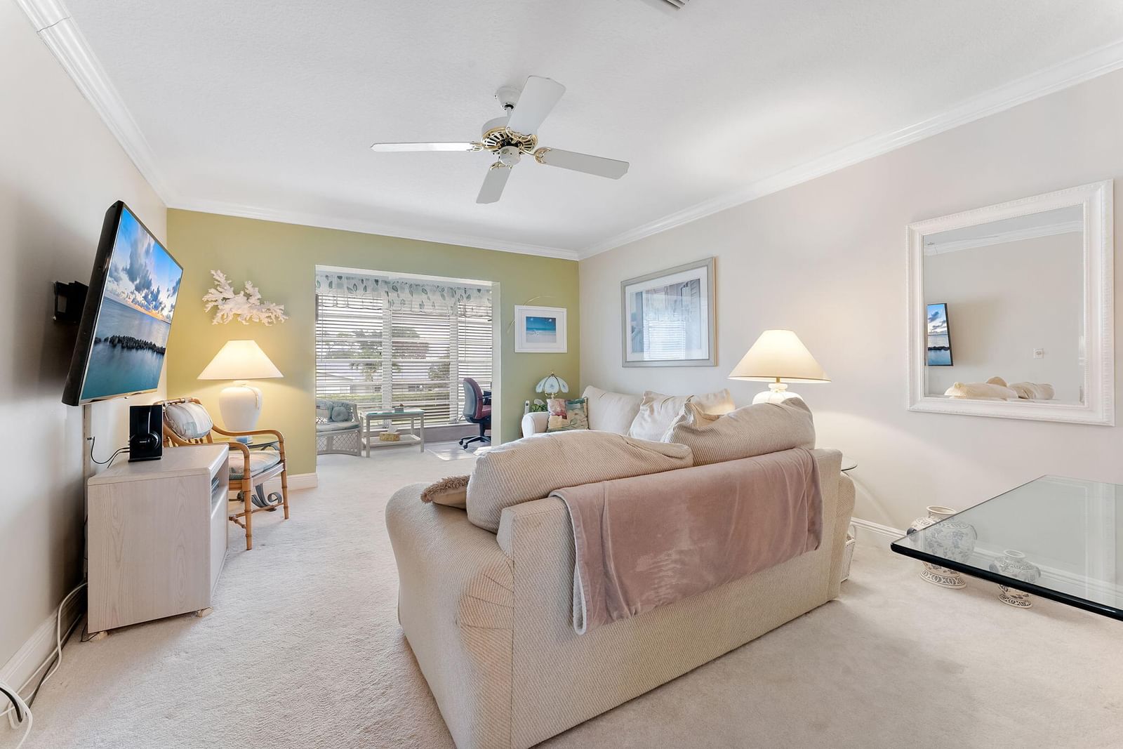 2401 Del-aire Boulevard E #201, Delray Beach, FL 33445 photo 5