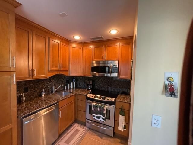 22 Colonial Club Drive #103, Boynton Beach, FL 33435 photo 5