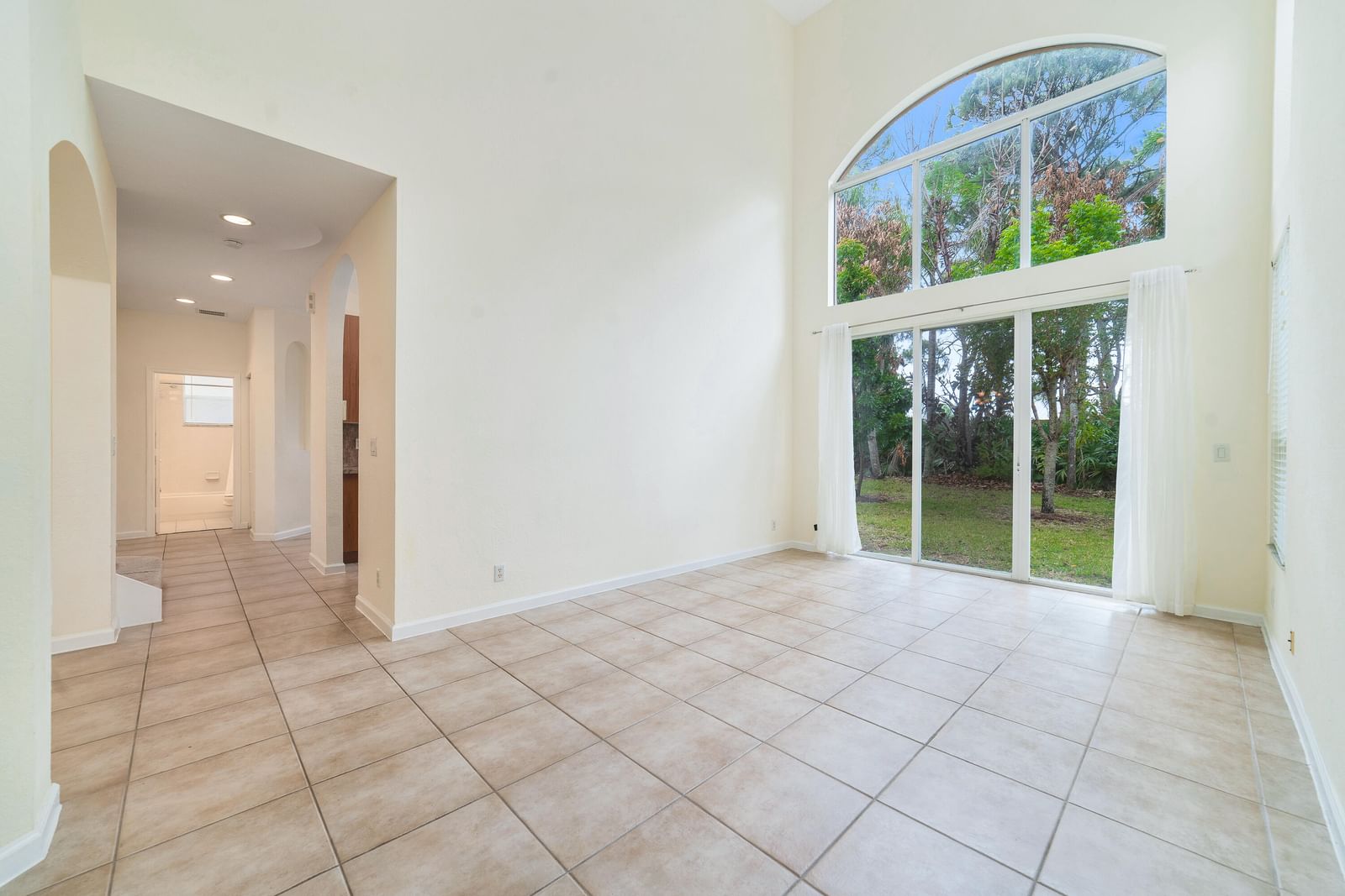 6004 Spring Lake Terrace, Fort Pierce, FL 34951 photo 4