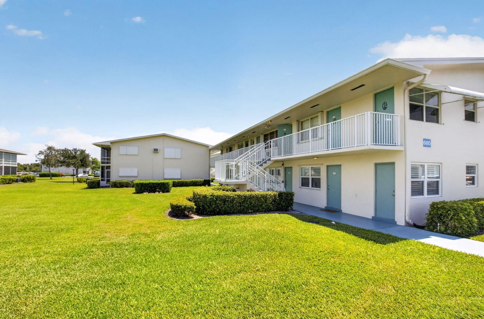 660 Horizon W #107, Boynton Beach, FL 33435 photo 2