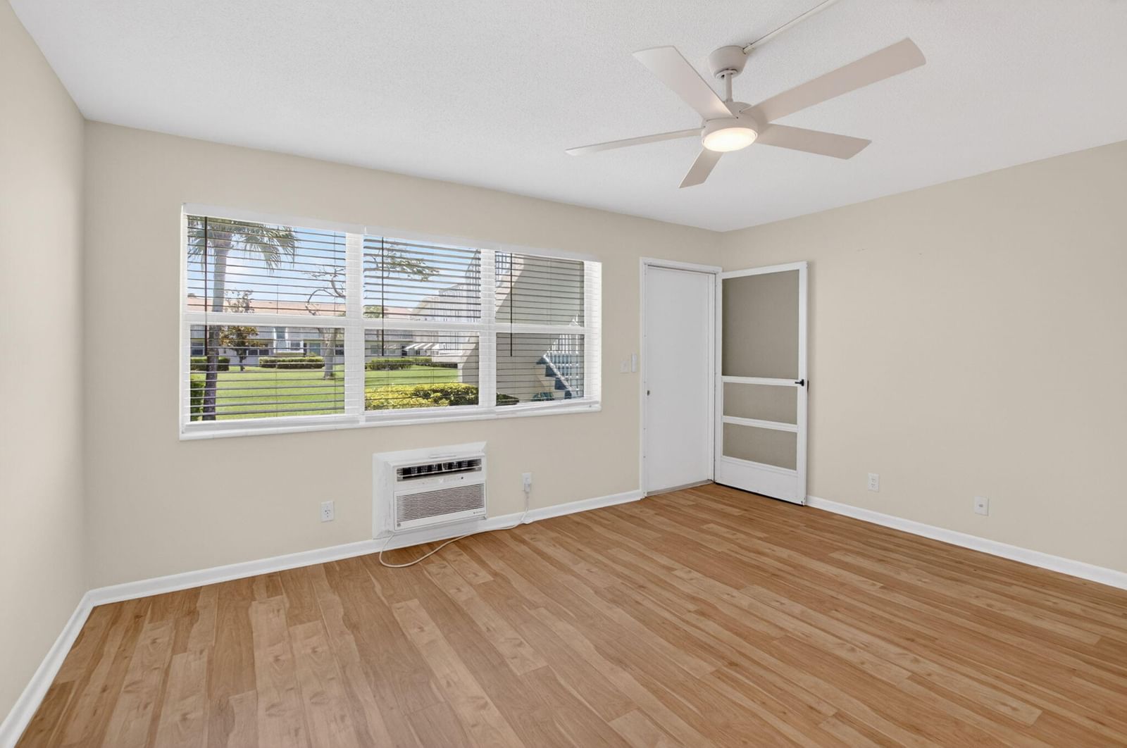 660 Horizon W #107, Boynton Beach, FL 33435 photo 5
