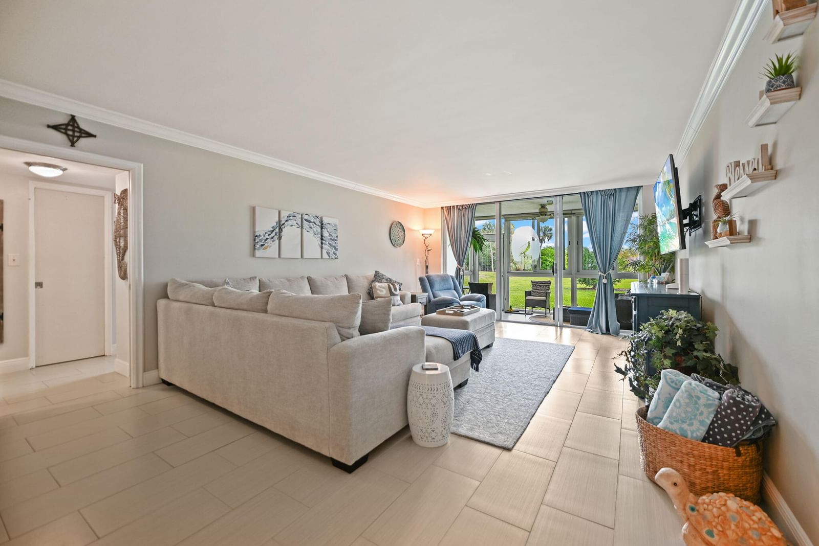 800 Cypress Boulevard ##103, Pompano Beach, FL 33069 photo 3
