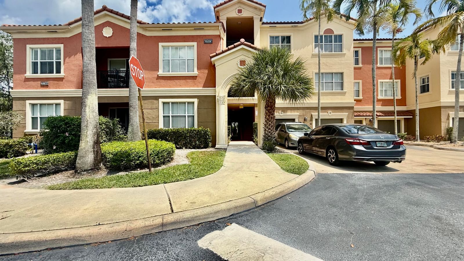 4402 SW 160th Avenue #914, Miramar, FL 33027 photo 2