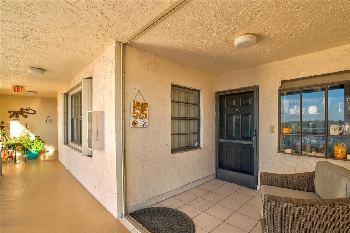 7030 Half Moon Circle #515, Hypoluxo, FL 33462 photo 4