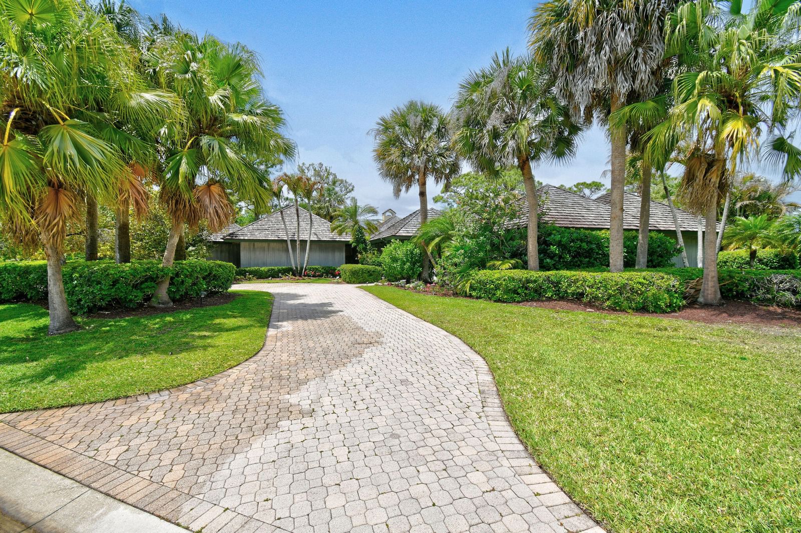 6980 SE Winged Foot Drive, Stuart, FL 34997 photo 2