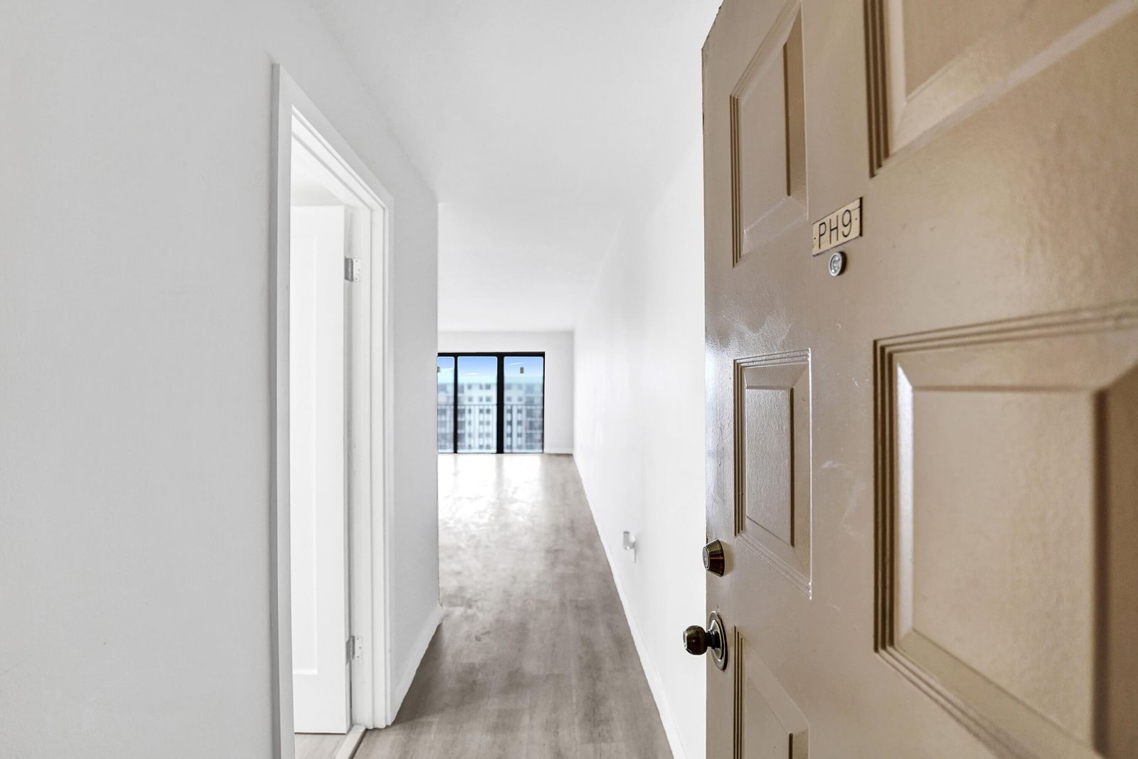 1201 S Ocean Drive #2509s, Hollywood, FL 33019 photo 4