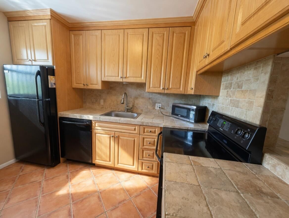 1430 S Lakeside Drive #22, Lake Worth Beach, FL 33460 photo 5