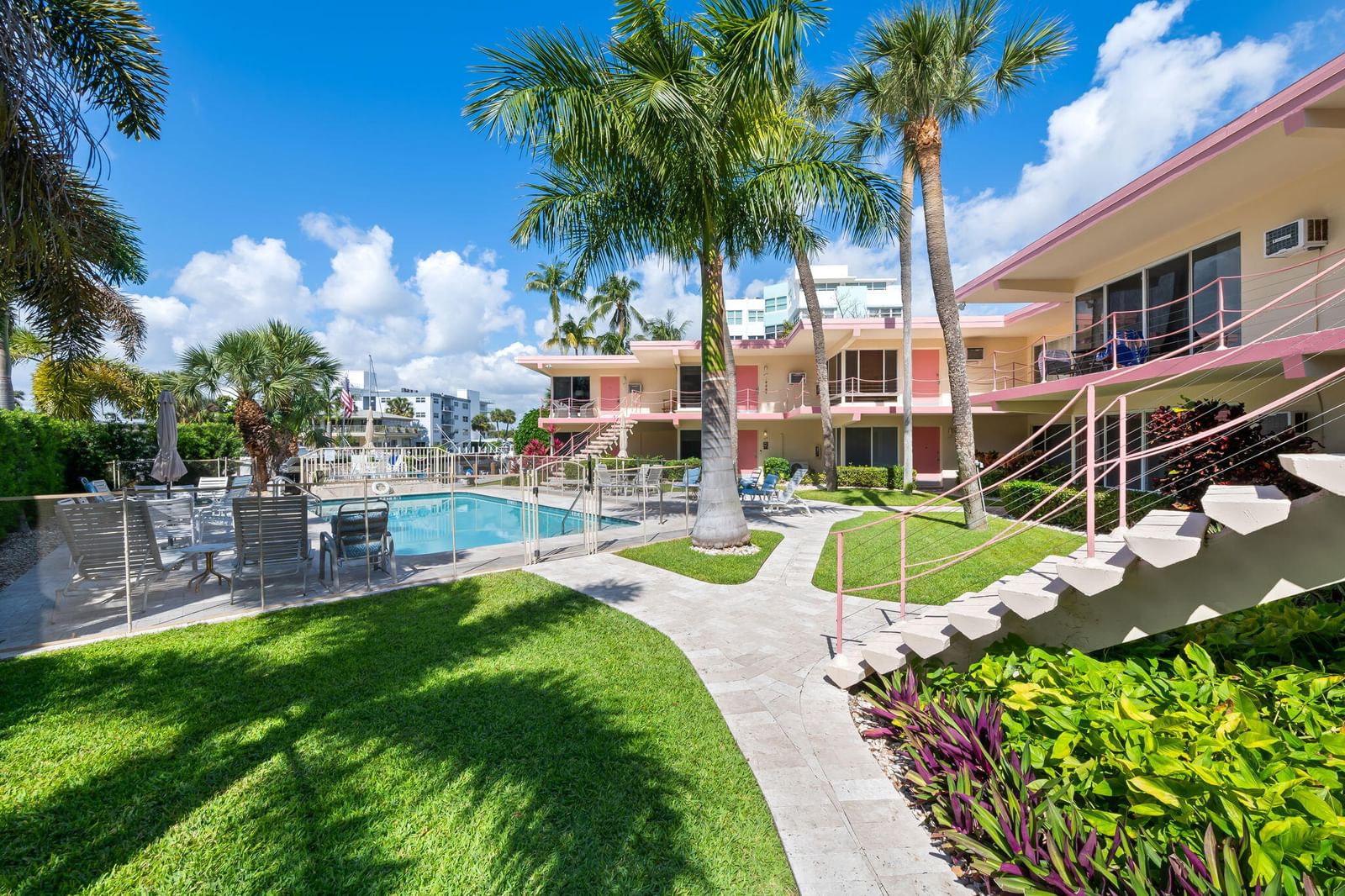 2825 NE 33rd AVE #201, Fort Lauderdale, FL 33308 photo 4