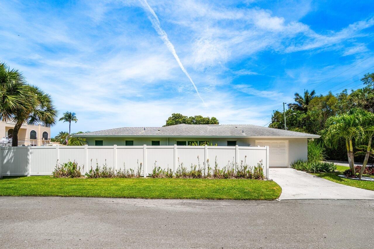 106 Periwinkle Drive, Hypoluxo, FL 33462 photo 5