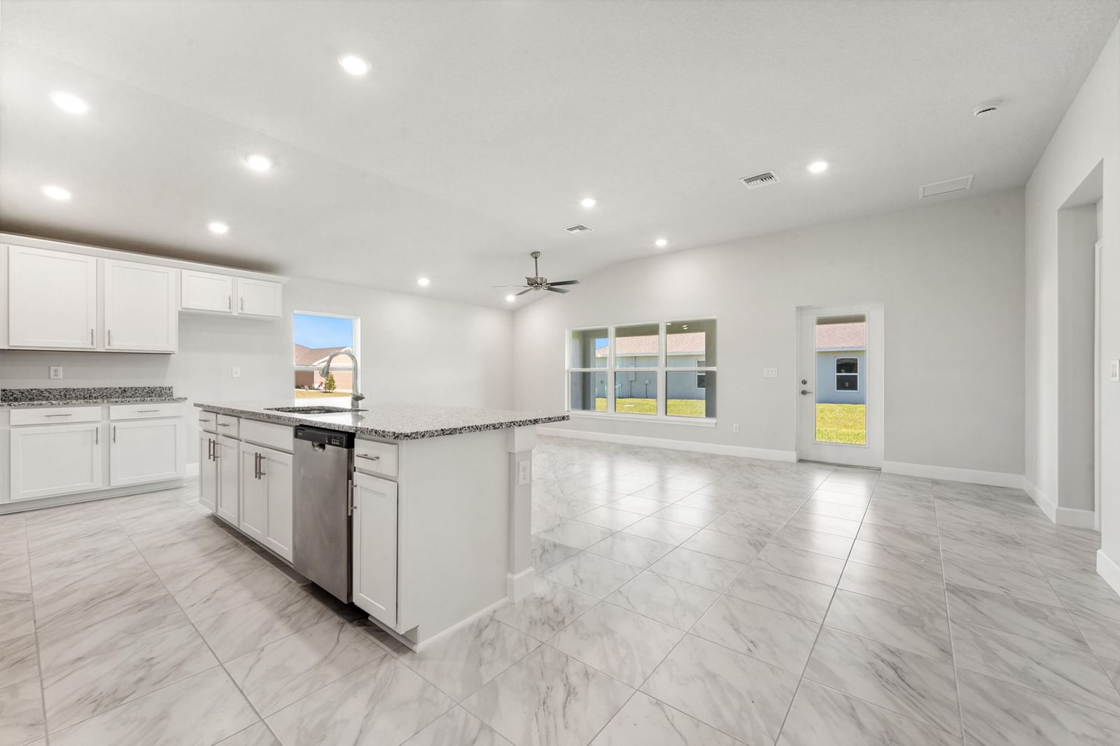 8603 Giovanni Avenue, Fort Pierce, FL 34951 photo 4