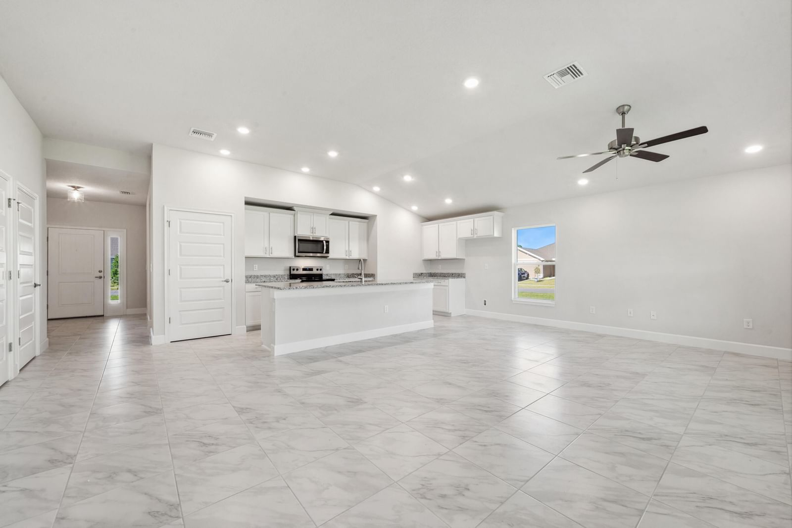8603 Giovanni Avenue, Fort Pierce, FL 34951 photo 5