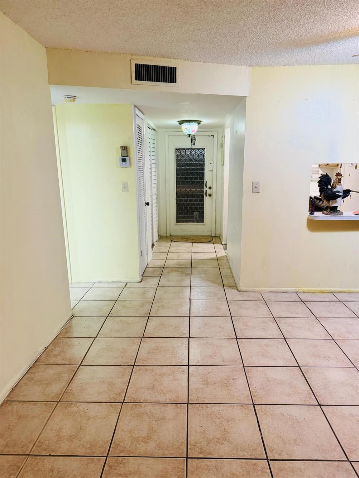 8460 Sunrise Lakes Boulevard #202, Sunrise, FL 33322 photo 2