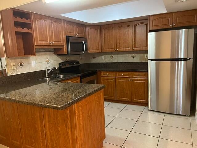 54 Matador Lane, Davie, FL 33324 photo 2