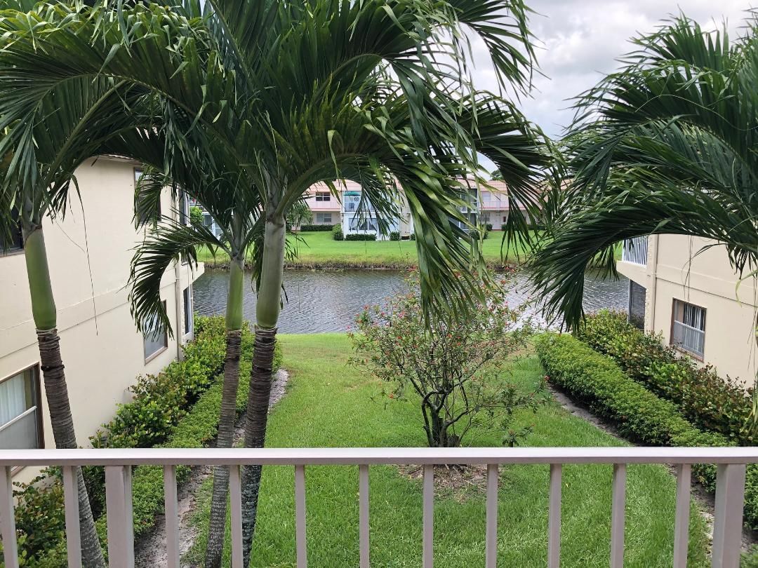 283 Saxony F #283, Delray Beach, FL 33446 photo 5
