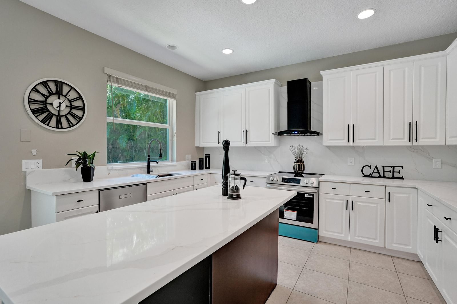 6020 NW 104th Lane, Parkland, FL 33076 photo 2