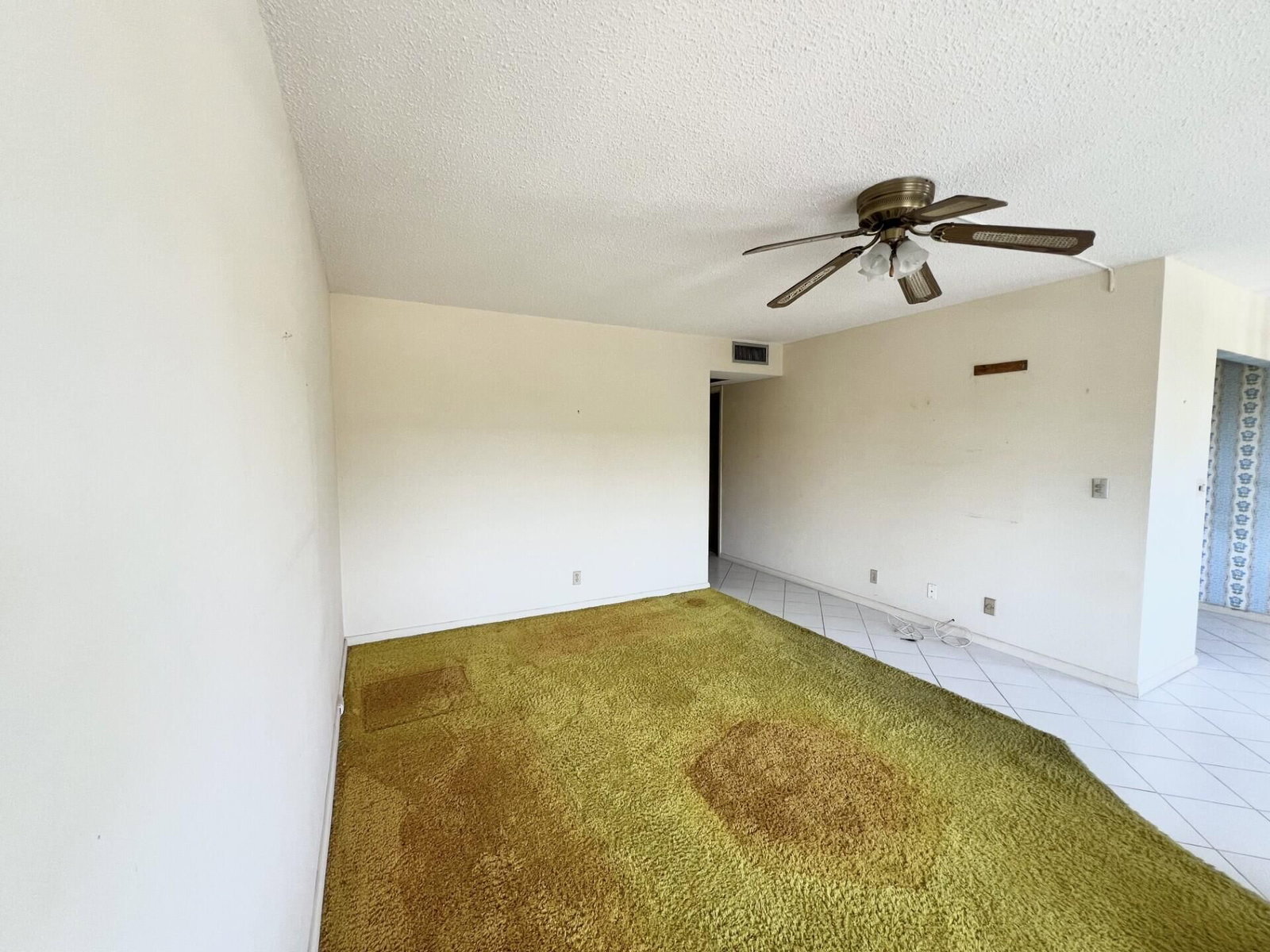 392 Grantham F #392, Deerfield Beach, FL 33442 photo 4