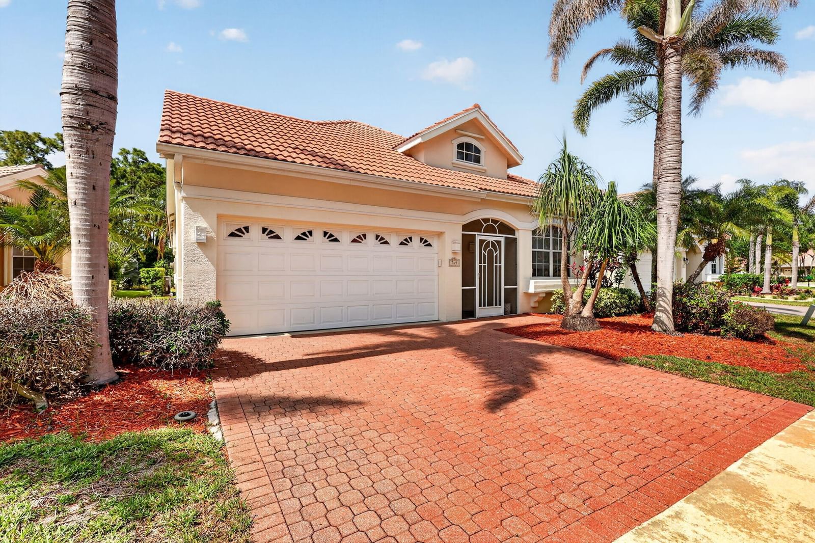 769 SW Munjack Circle, Port St Lucie, FL 34986 photo 2