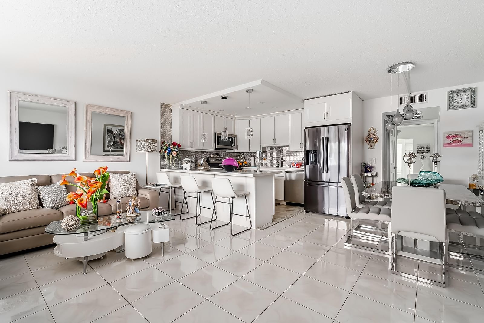 1012 Lincoln #1012, Boca Raton, FL 33434 photo 2