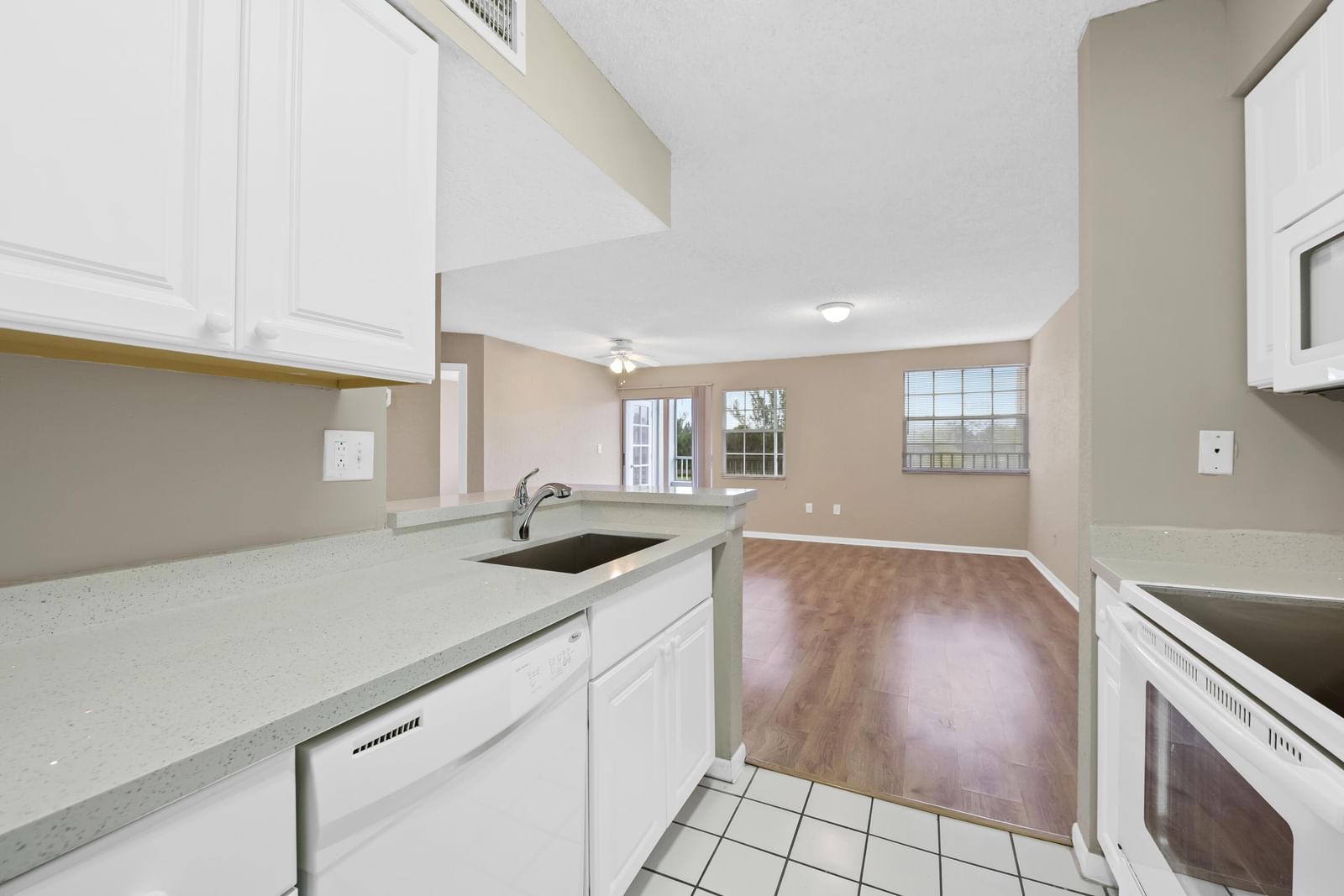 2861 N Oakland Forest Drive #202, Oakland Park, FL 33309 photo 5