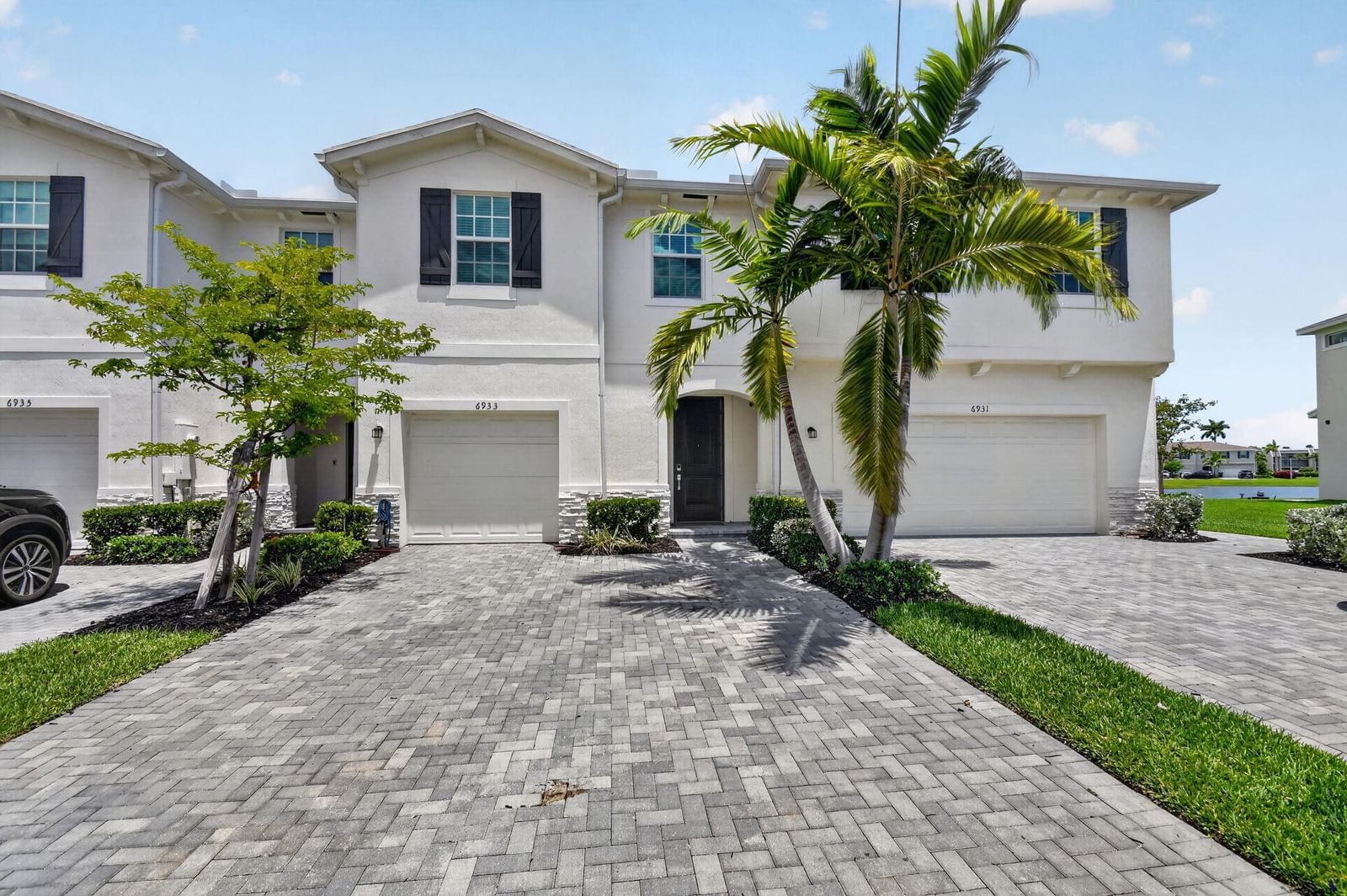 6933 N Harbours Edge Avenue, Lake Worth, FL 33467 photo 2