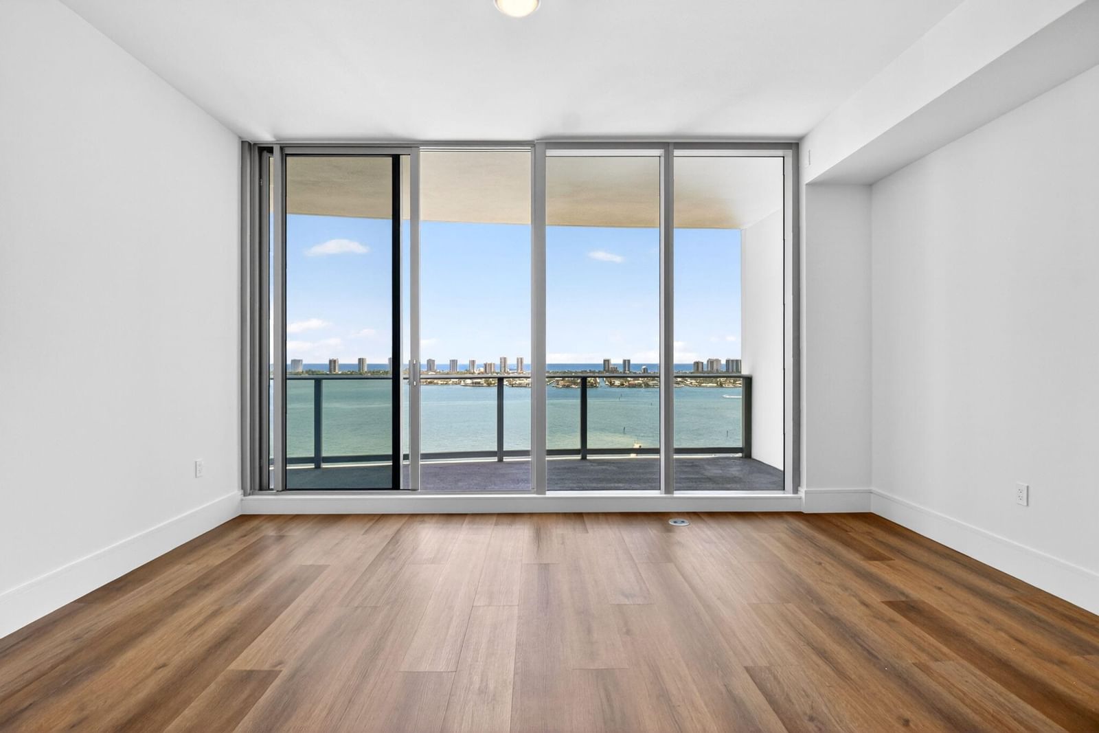 220 Lake Shore Drive #1808, Lake Park, FL 33403 photo 4