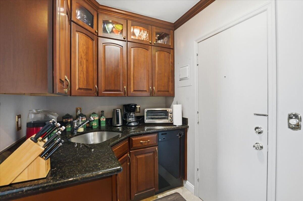 6261 NE 19th Avenue #1229, Fort Lauderdale, FL 33308 photo 3