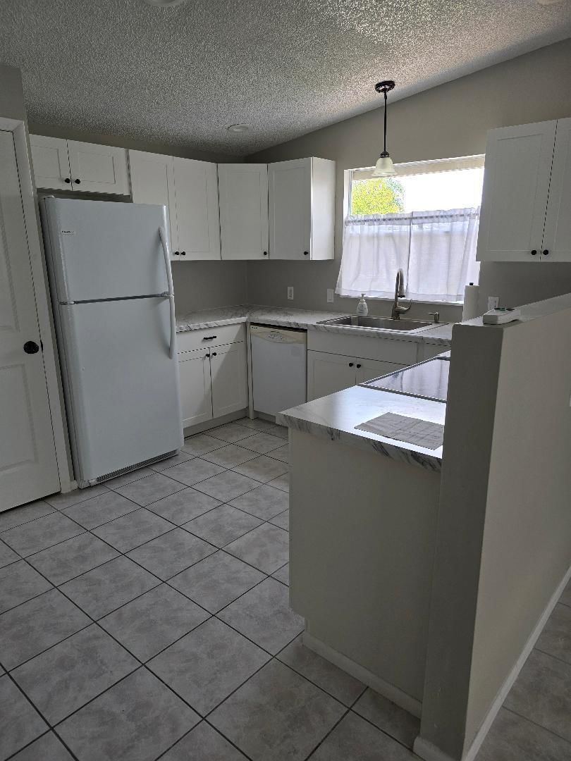 5550 Hemingway Court #1, Fort Pierce, FL 34982 photo 4