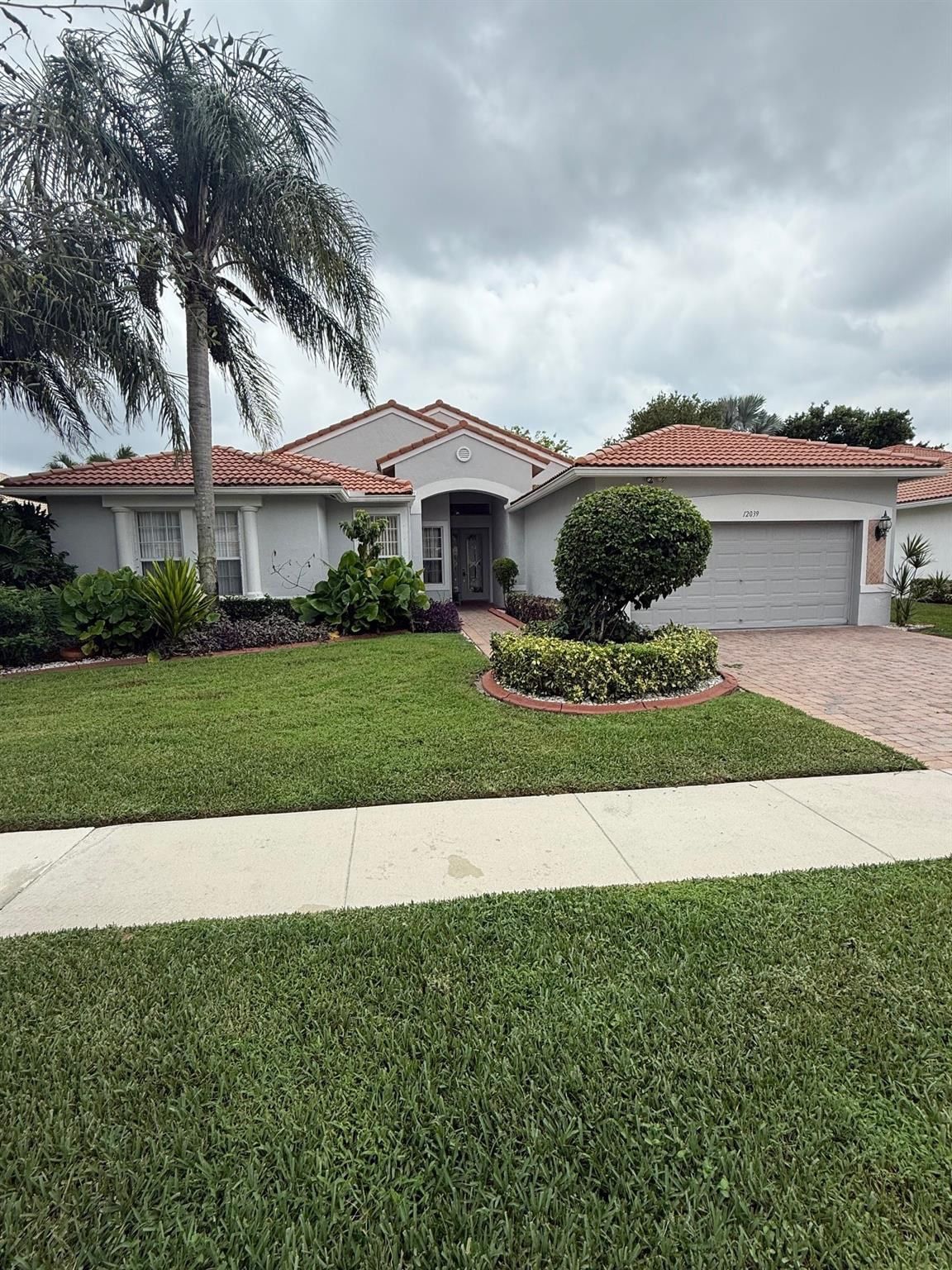 12039 Oakvista Drive, Boynton Beach, FL 33437 photo 2