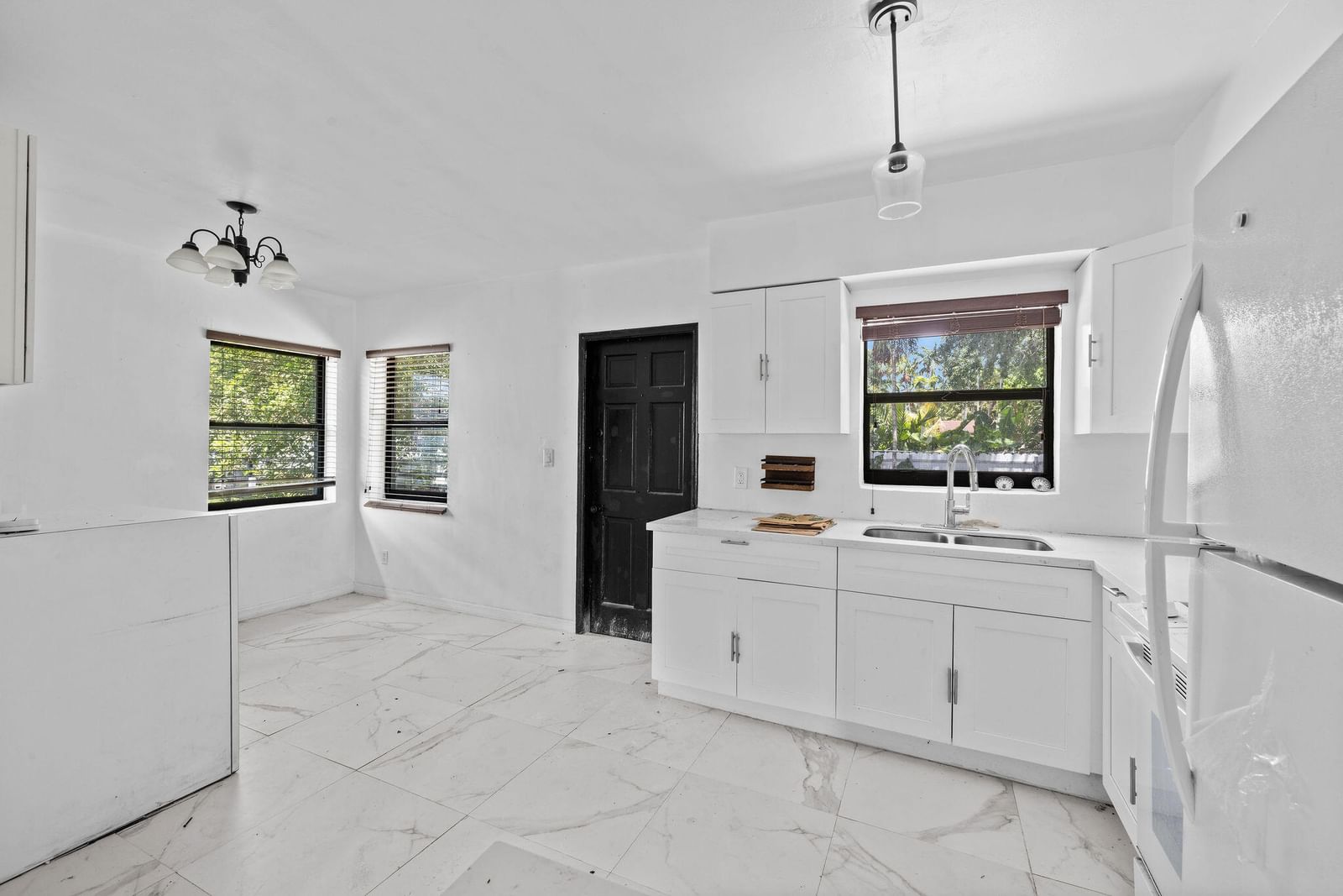 515 NW 88th Street, El Portal, FL 33150 photo 5