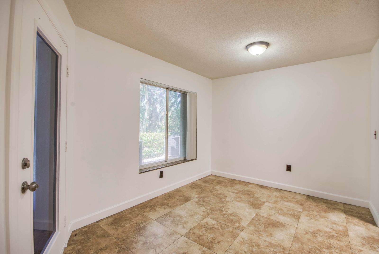 815 W Boynton Beach Boulevard #11-103, Boynton Beach, FL 33426 photo 3