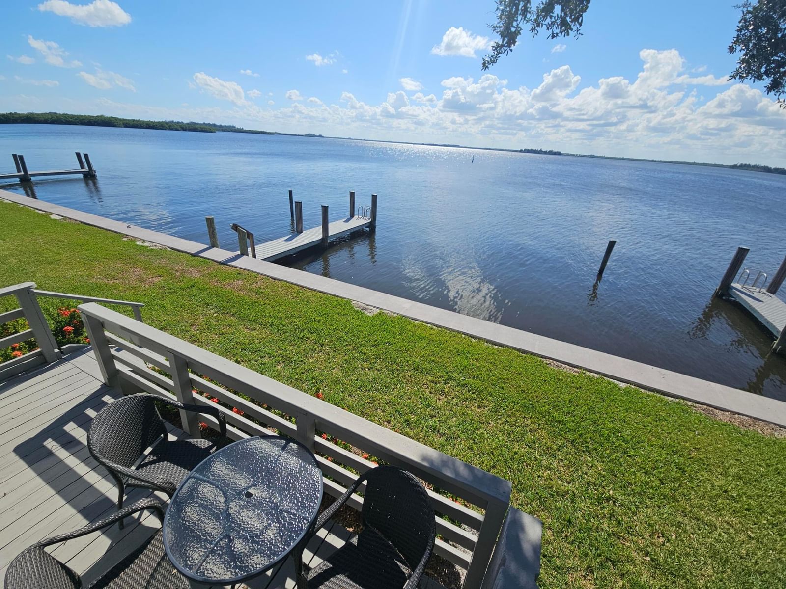 201 Spyglass Lane, Vero Beach, FL 32963 photo 2