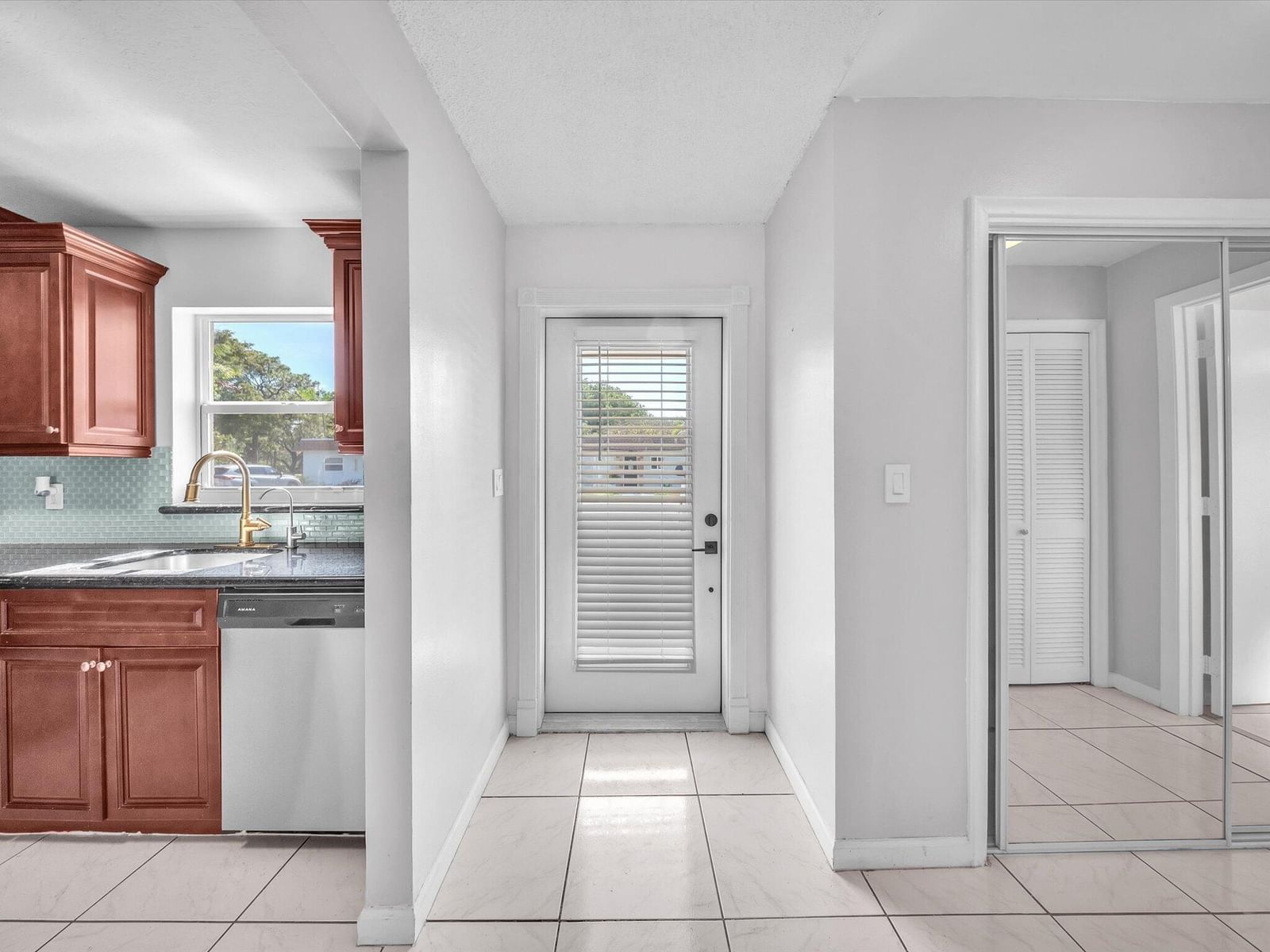 417 SW Natura Avenue #B, Deerfield Beach, FL 33441 photo 3