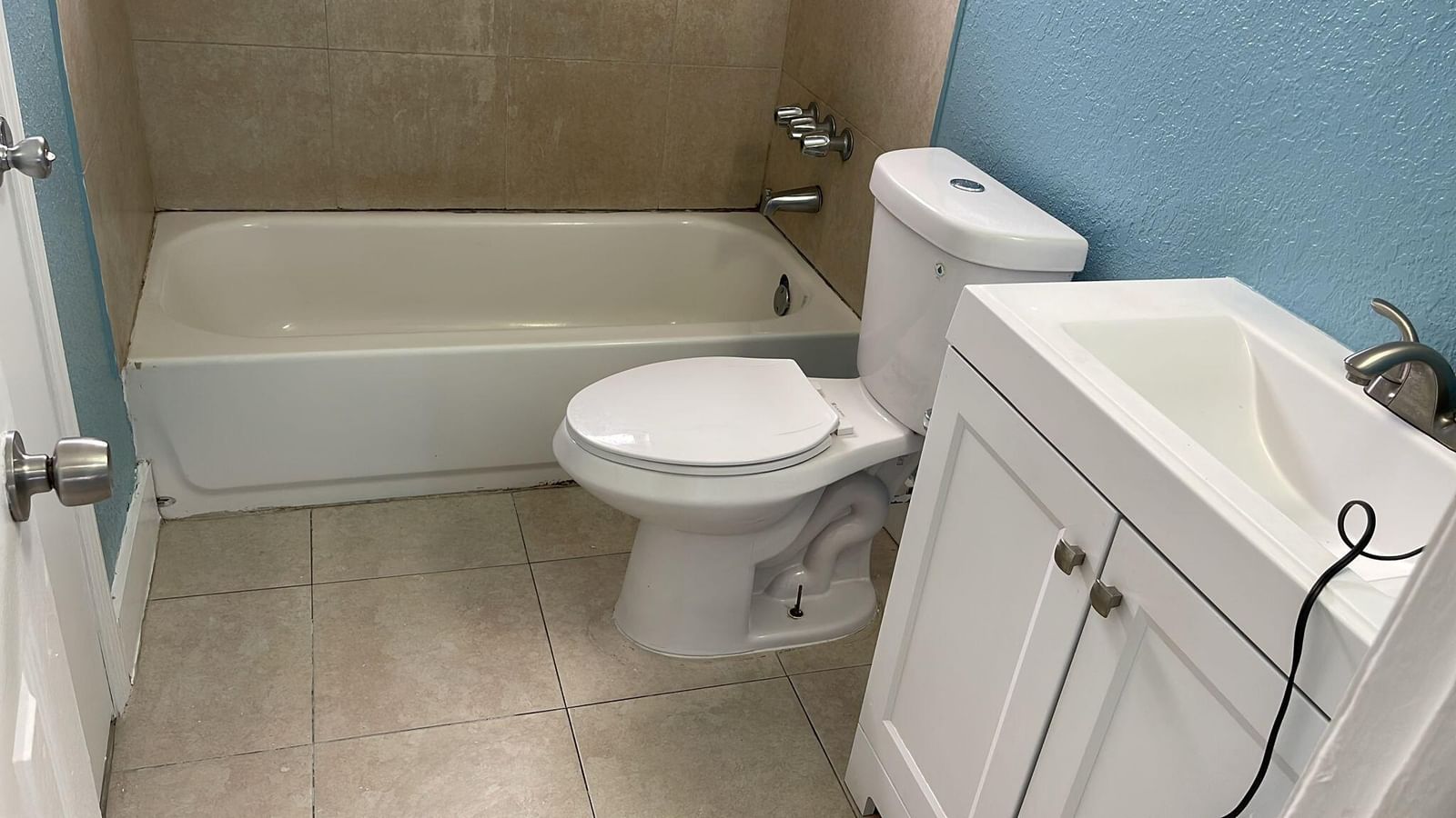 3280 NW 13th Court, Lauderhill, FL 33311 photo 3