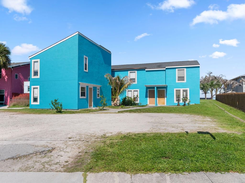 642 & 646 Eldorado Street, Fort Pierce, FL photo 2
