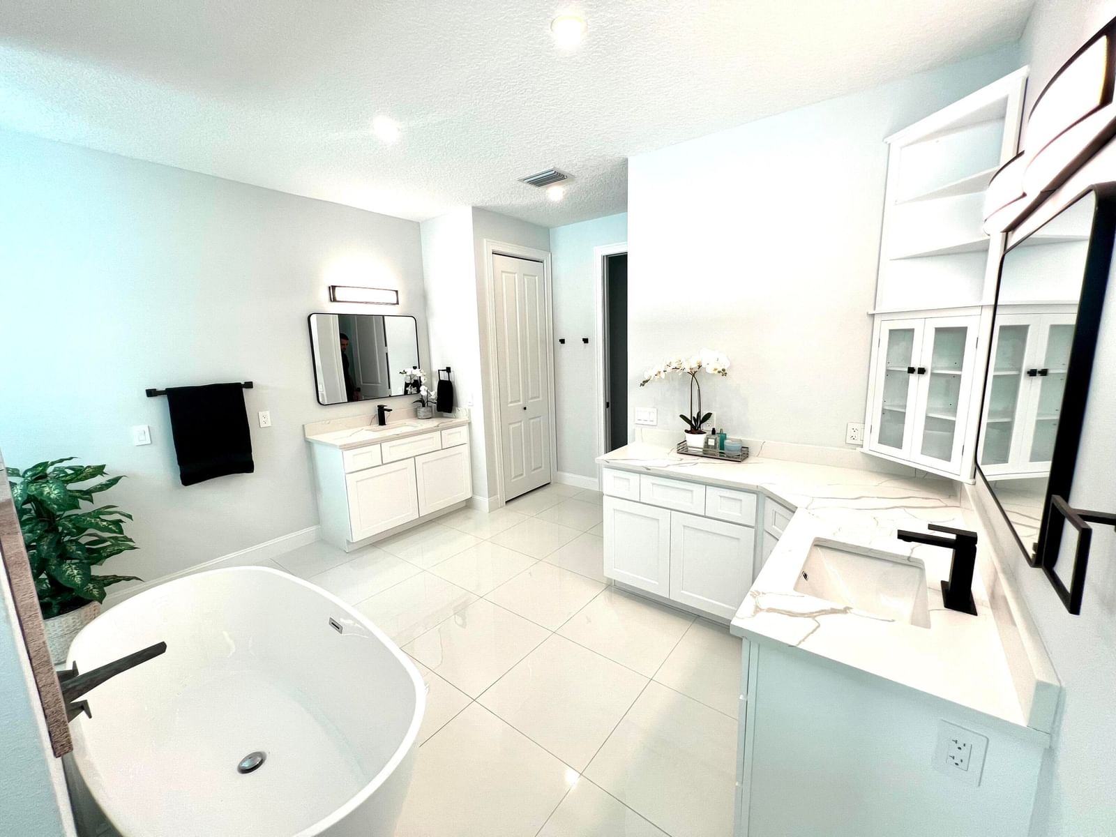 6660 49th, Vero Beach, FL 32967 photo 3
