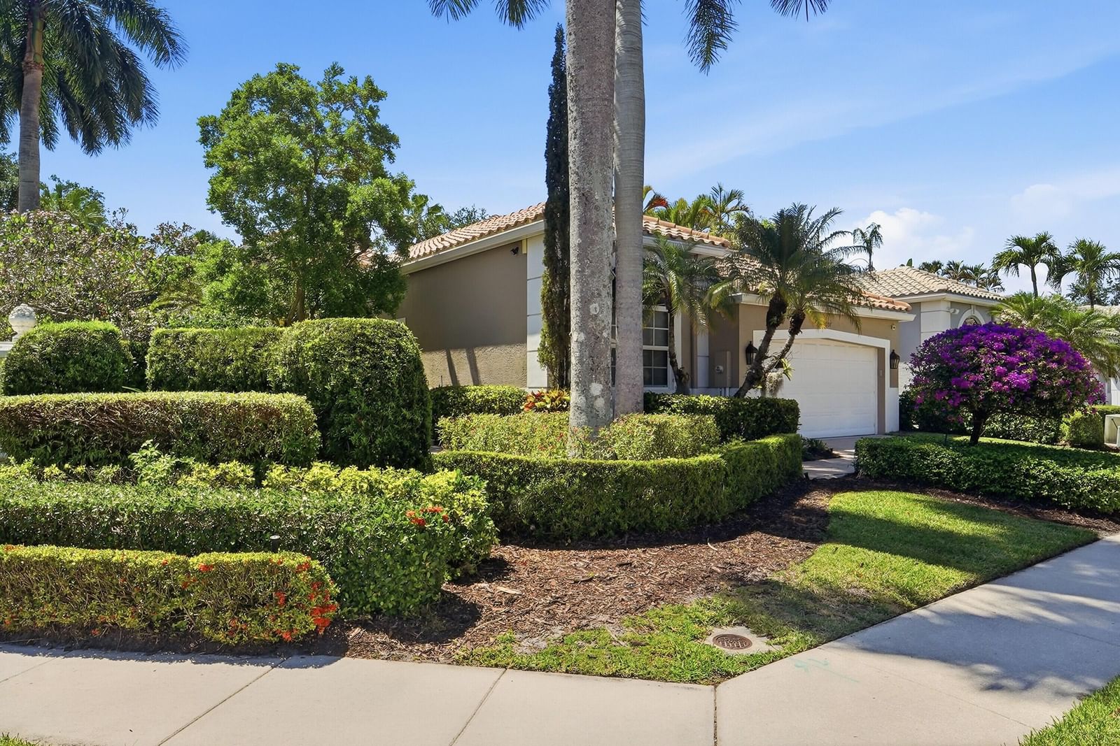 16197 Villa Vizcaya Place, Delray Beach, FL 33446 photo 4