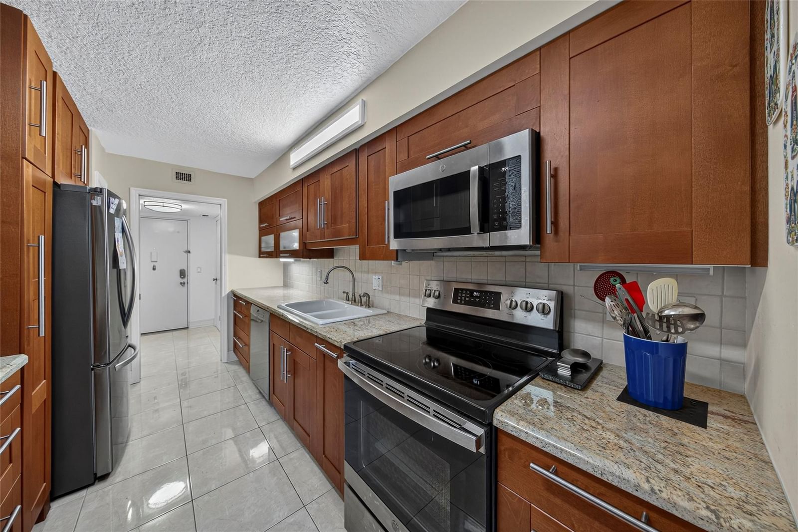 4702 Fountains Drive S #205, Greenacres, FL 33467 photo 3