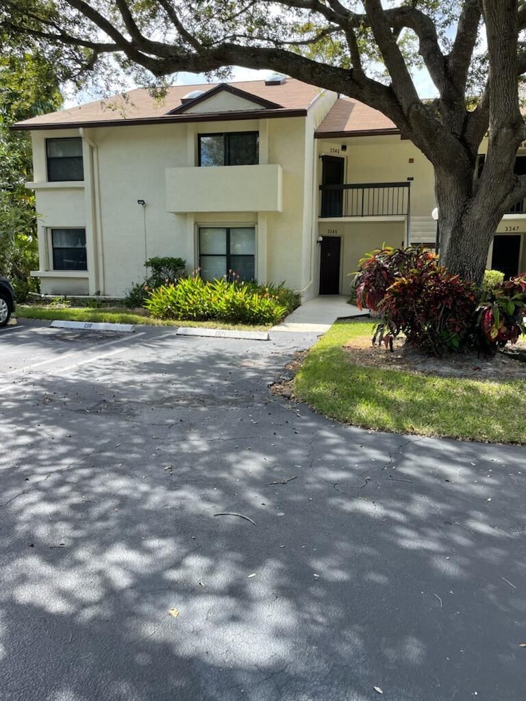 3345 Perimeter Drive #1311, Greenacres, FL 33467 photo 2