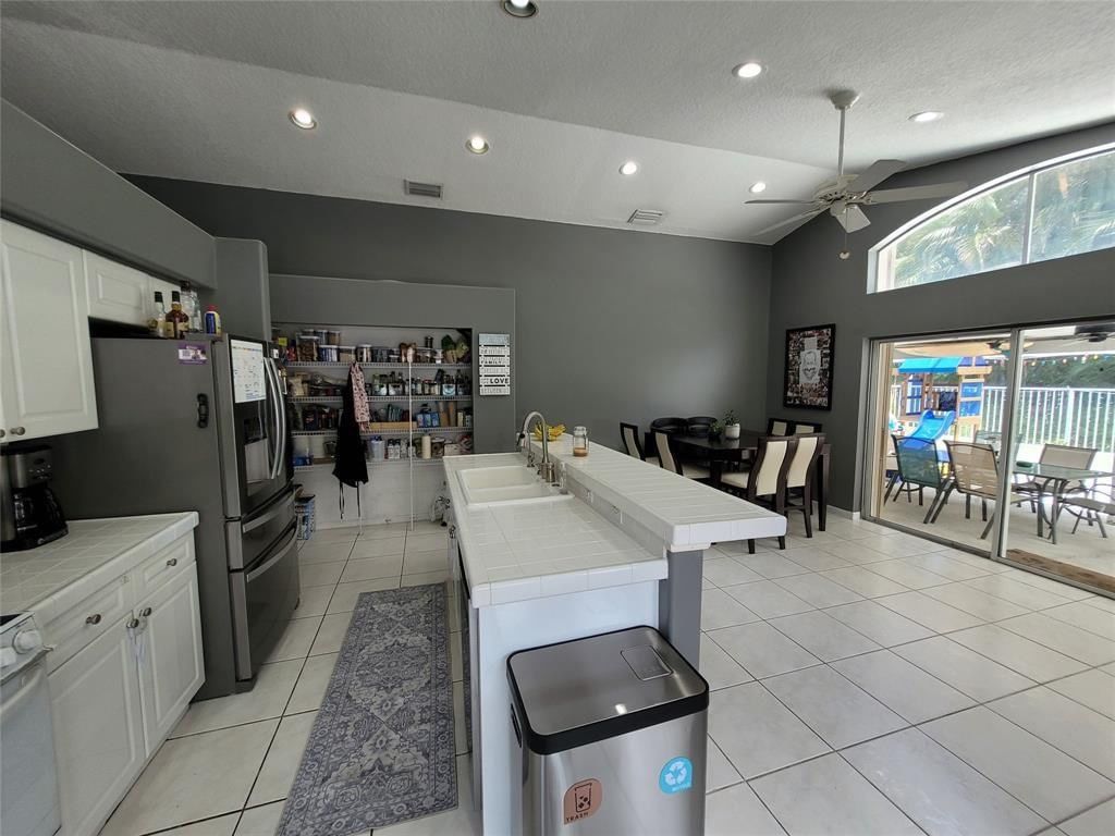6416 Barton Creek Circle, Lake Worth, FL 33463 photo 2