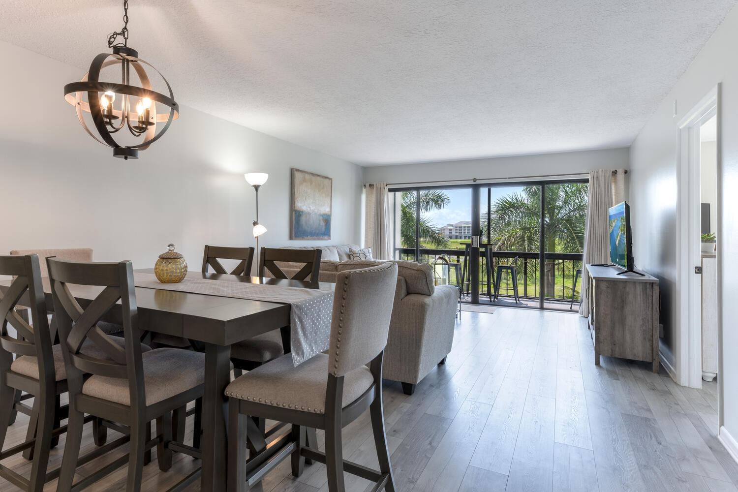 3050 Presidential Way #305, West Palm Beach, FL 33401 photo 2