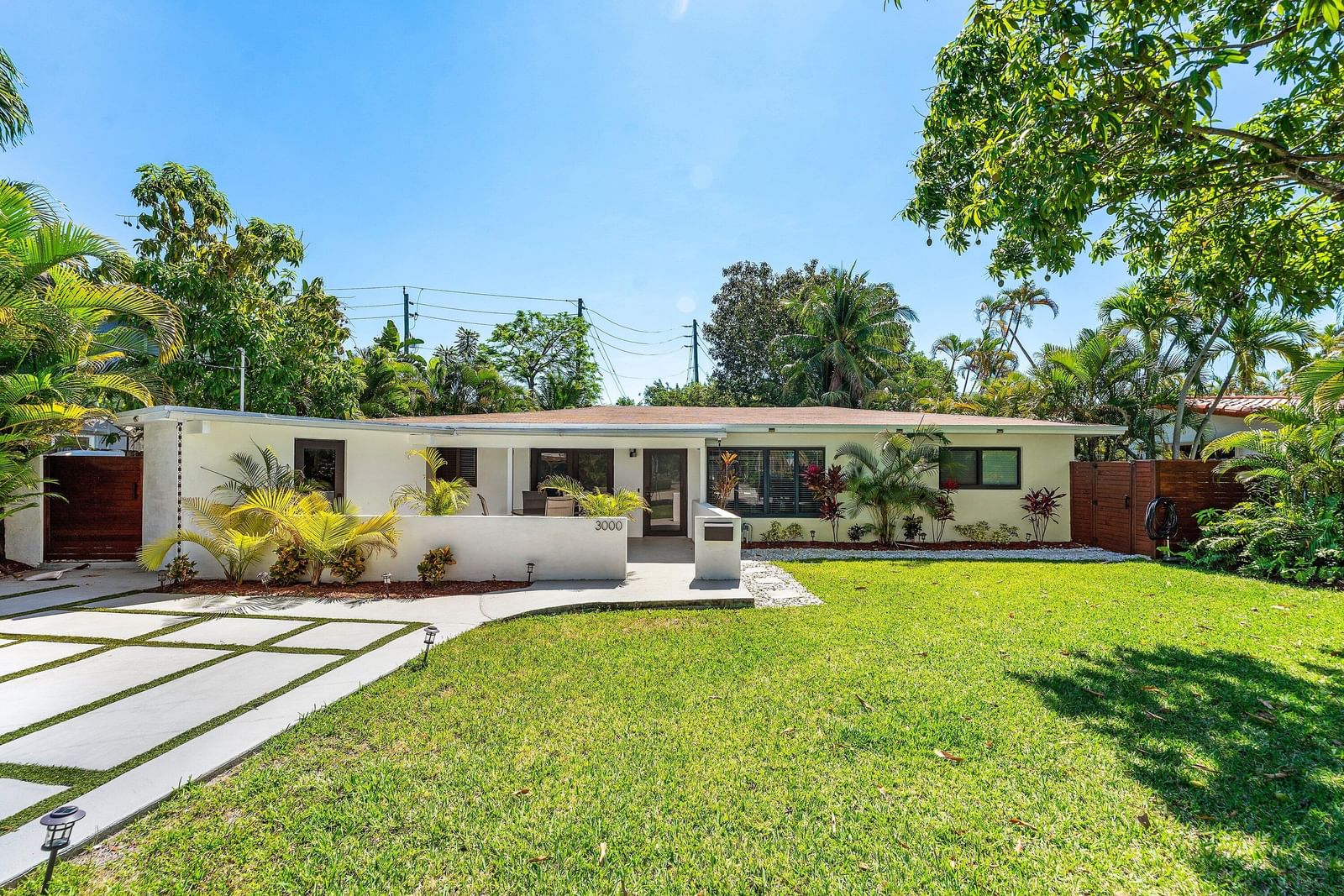 3000 NE 21st Terrace, Fort Lauderdale, FL 33306 photo 2