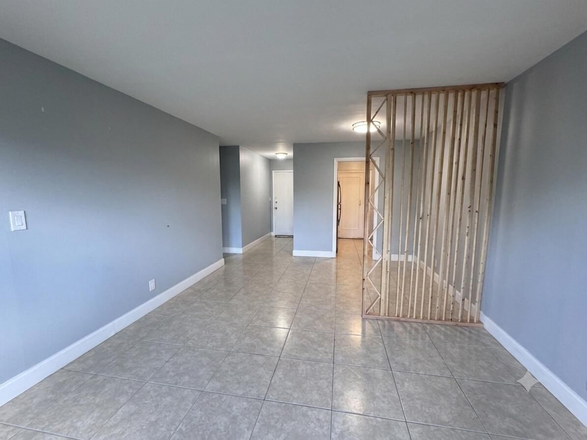 1150 E Sample Road #204, Pompano Beach, FL 33064 photo 5