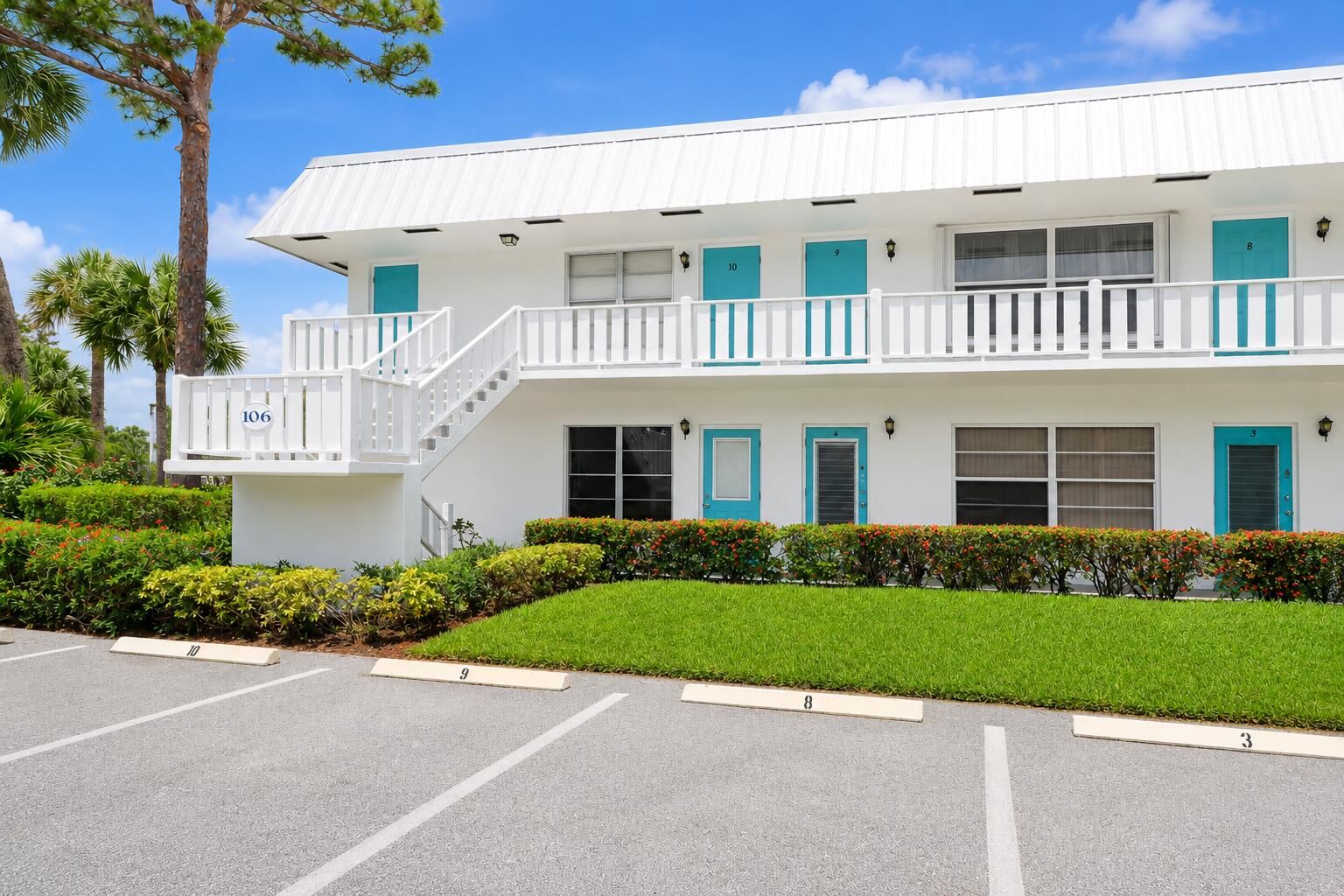 2929 SE Ocean Boulevard #106-10, Stuart, FL 34996 photo 2