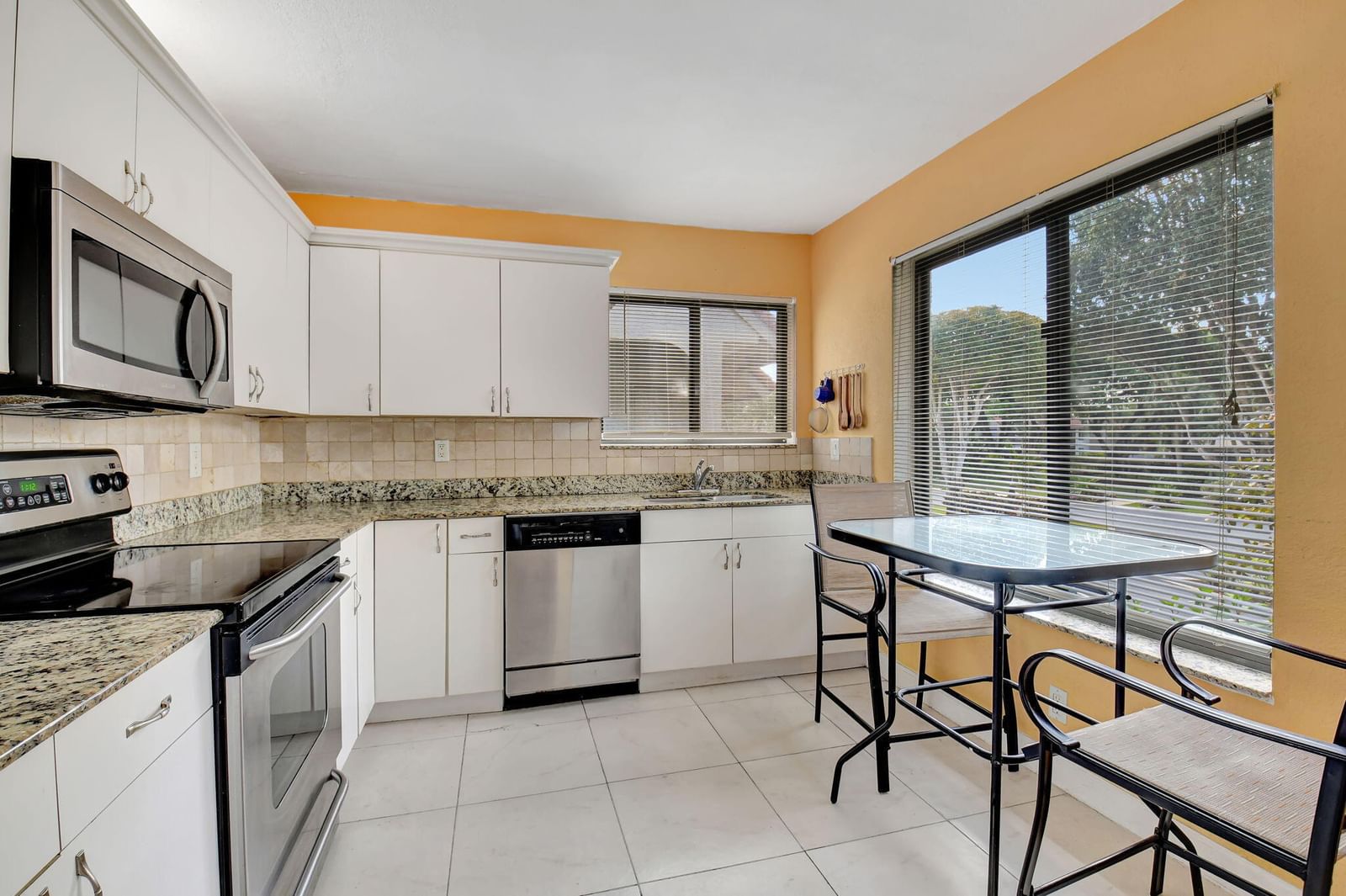 5715 Fairway Park Drive #201, Boynton Beach, FL 33437 photo 3