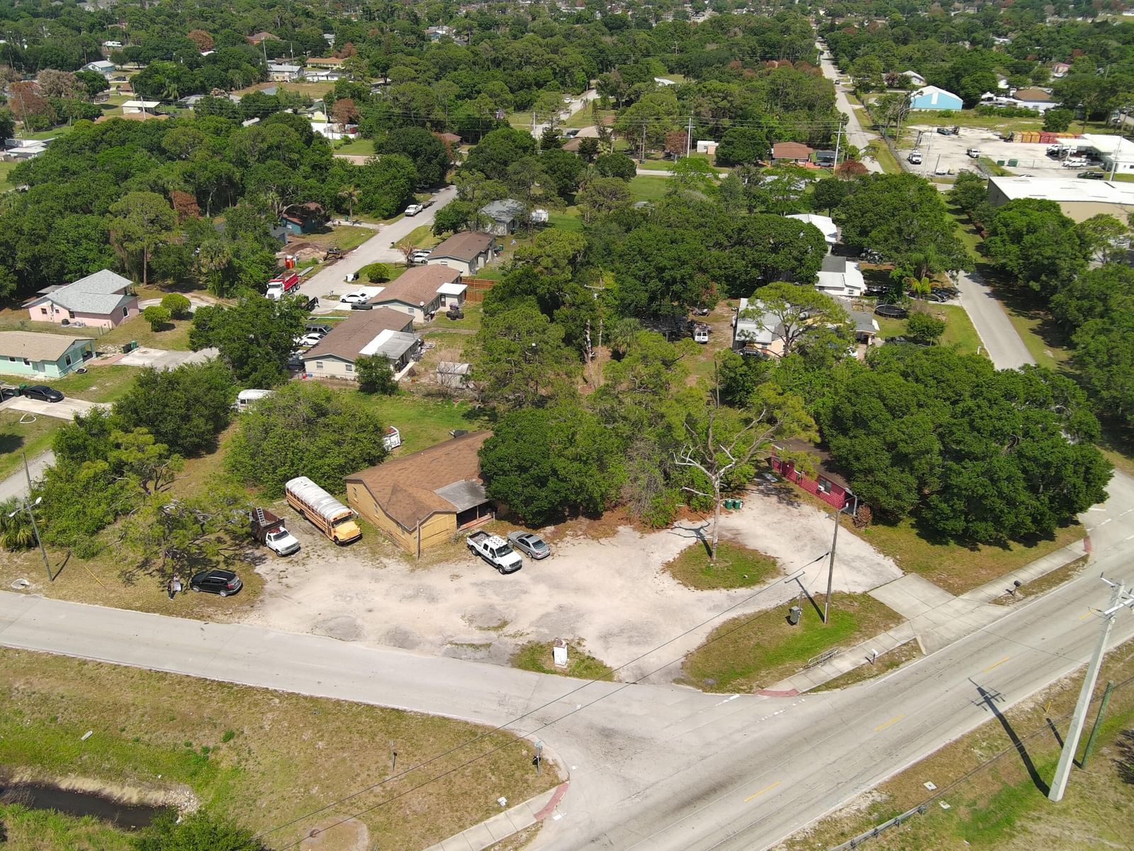 902 Angle Road, Fort Pierce, FL 34947 photo 3