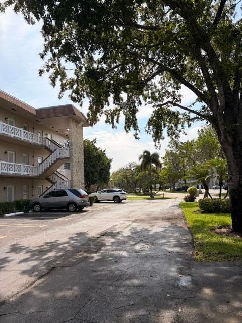 5103 NW 35th Street #401, Lauderdale Lakes, FL 33319 photo 2