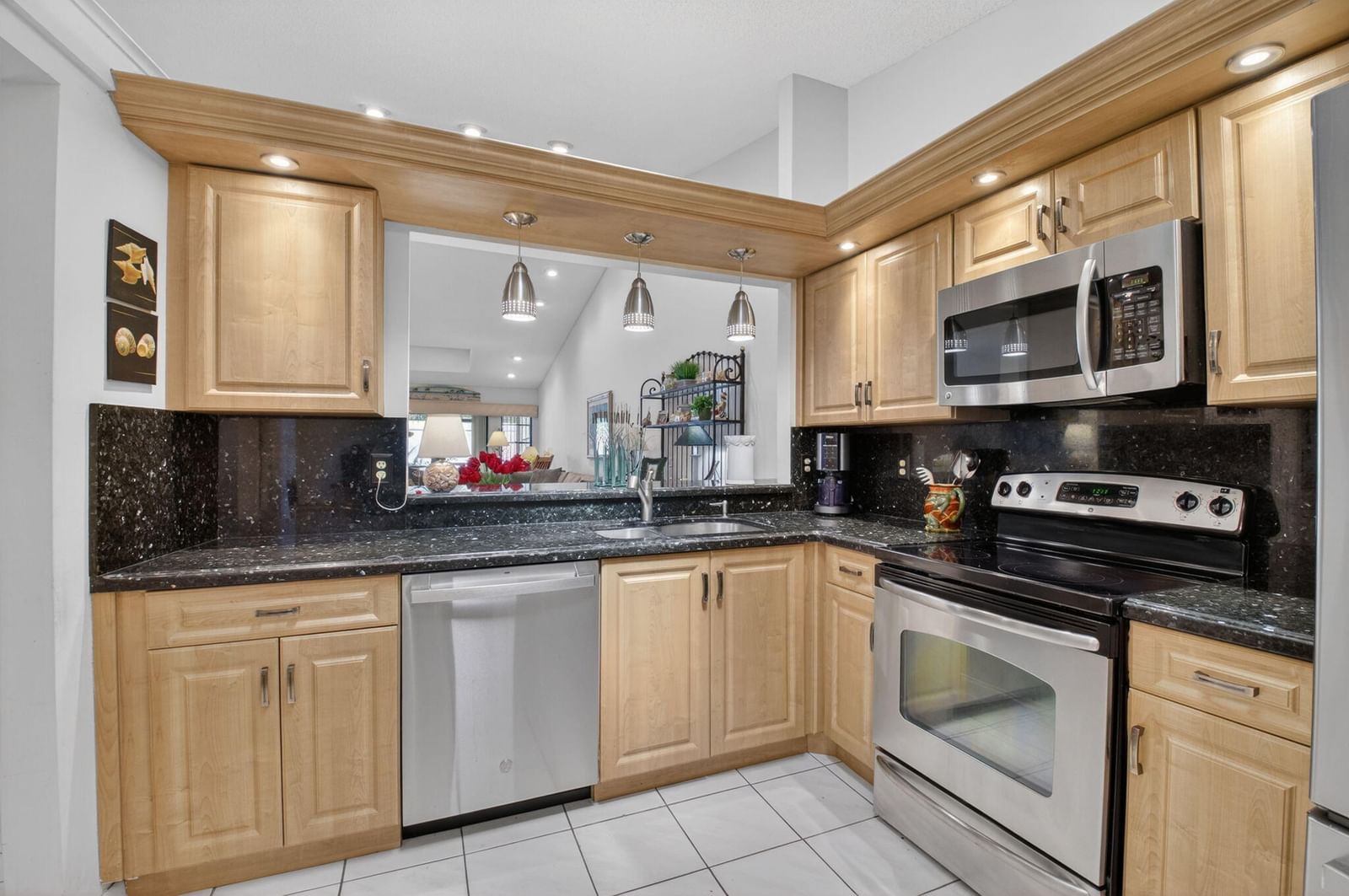 10039 Andrea Lane #A, Boynton Beach, FL 33437 photo 2