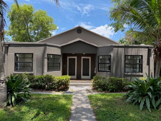 521 48th Street, West Palm Beach, FL 33407 photo 5
