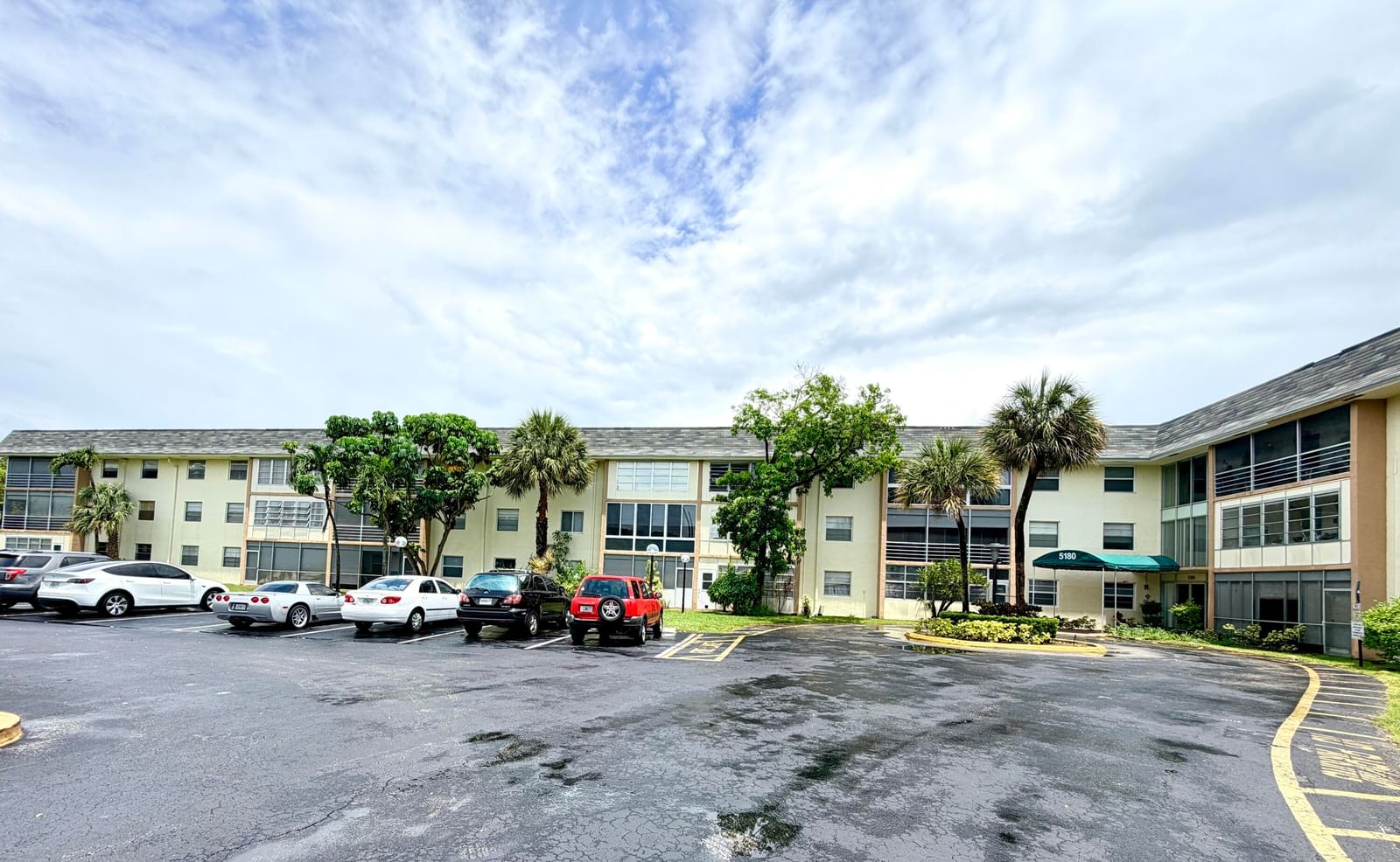 5180 E Sabal Palm Boulevard #228, Tamarac, FL 33319 photo 2