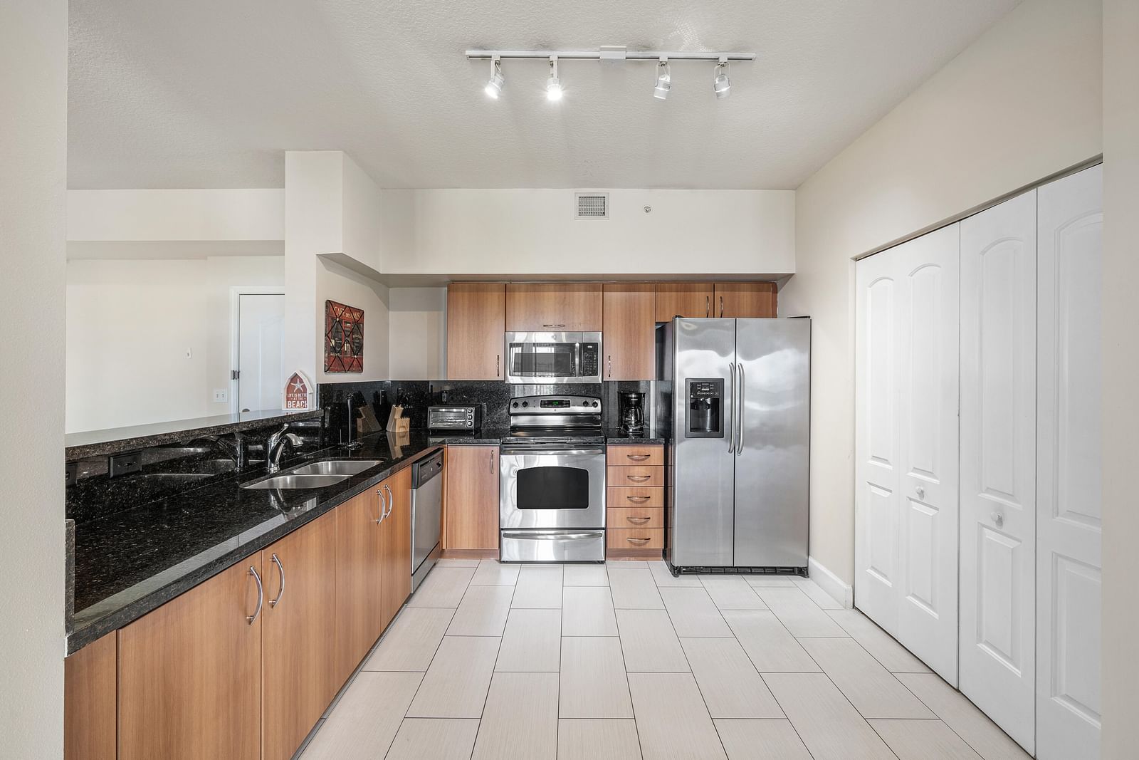 255 NE 3rd Avenue #2503, Delray Beach, FL 33444 photo 5